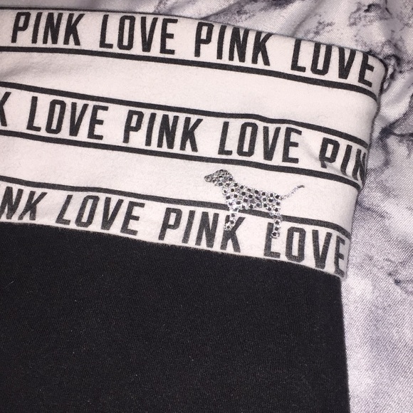 PINK yoga pants! 🖤 - Picture 2 of 4